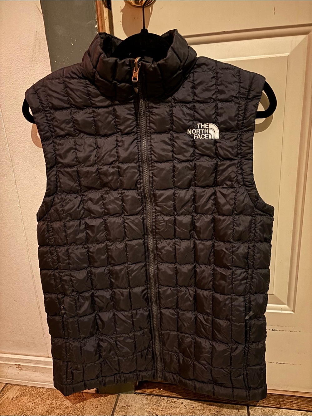 The North Face Black Quilted Insulated Men's Vest